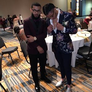 Meet your Posher, Christian